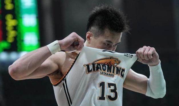 郭艾伦辽宁生涯戛然而止 是否长留广州仍有问号