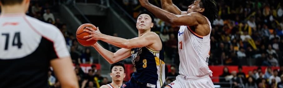 40分惨败后又输了10分！广东惨遭上海双杀：杜锋恐裁掉萨林杰？